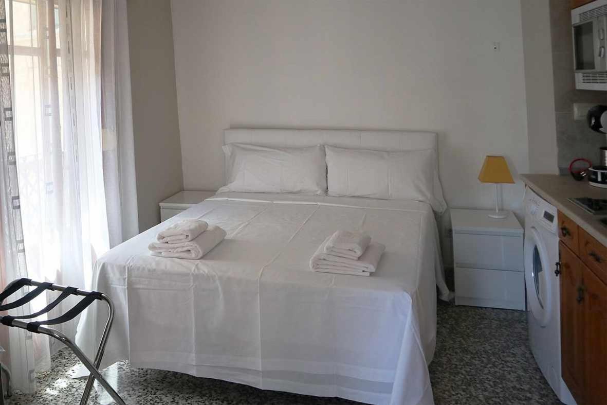 Apartamentos Calle Comercio Toledo Eksteriør bilde